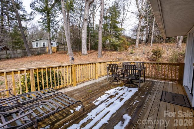 308 Melody Circle, Swannanoa, NC 28778