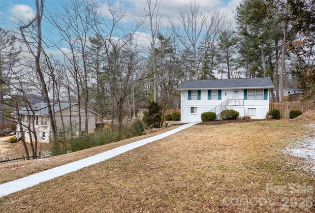 308 Melody Circle, Swannanoa, NC 28778