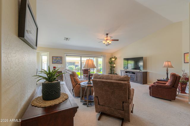 112 S BIRDIE Way, Casa Grande, AZ 85194