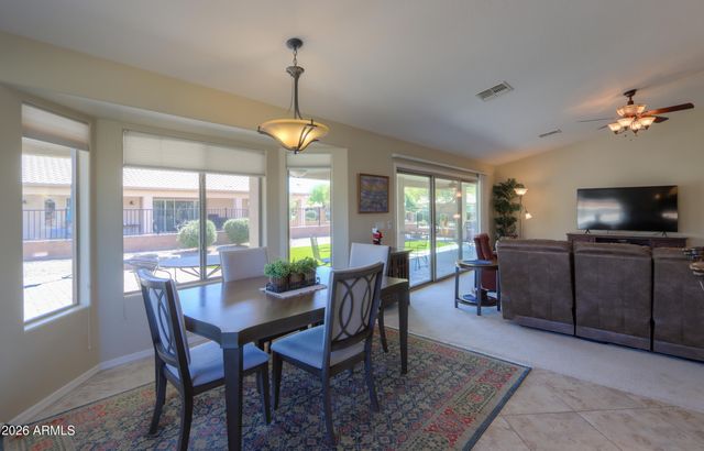 112 S BIRDIE Way, Casa Grande, AZ 85194