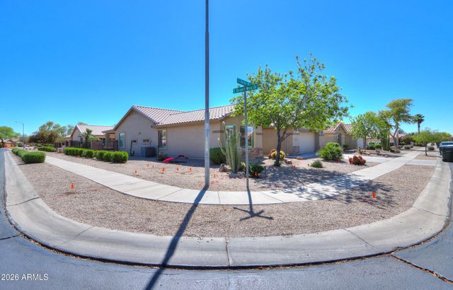 112 S BIRDIE Way, Casa Grande, AZ 85194