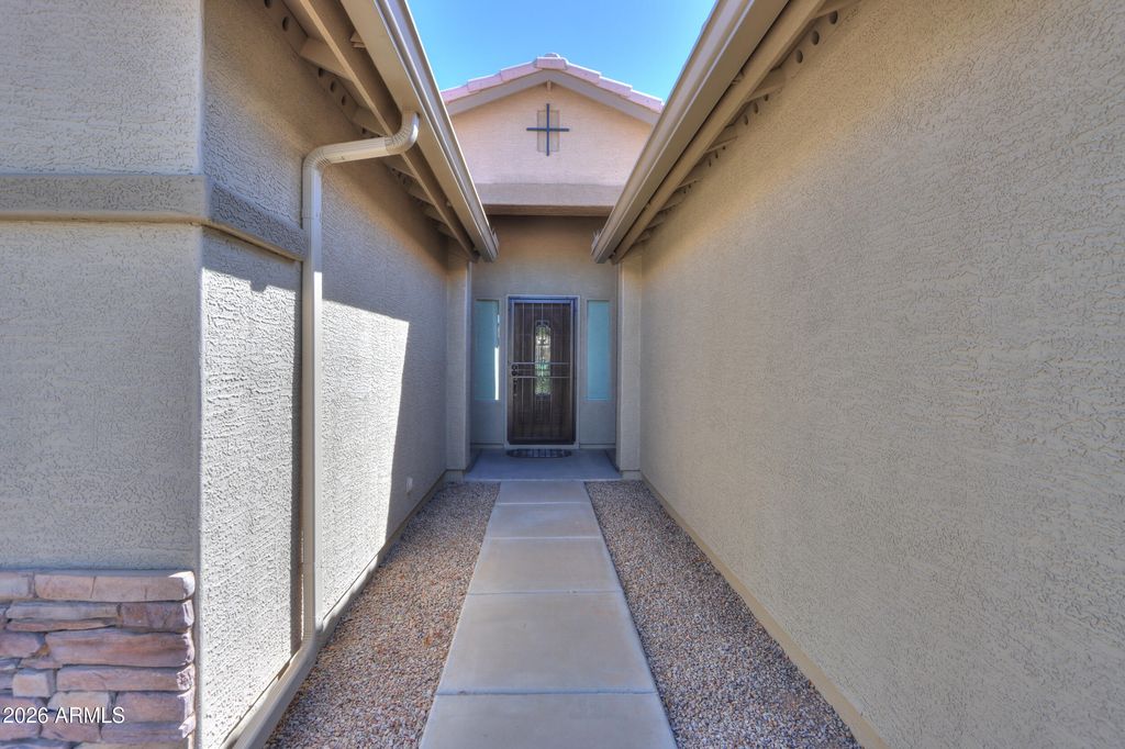 112 S BIRDIE Way, Casa Grande, AZ 85194 — photo 5