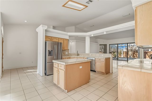 2985 Calle Del Oro, Bullhead City, AZ 86429