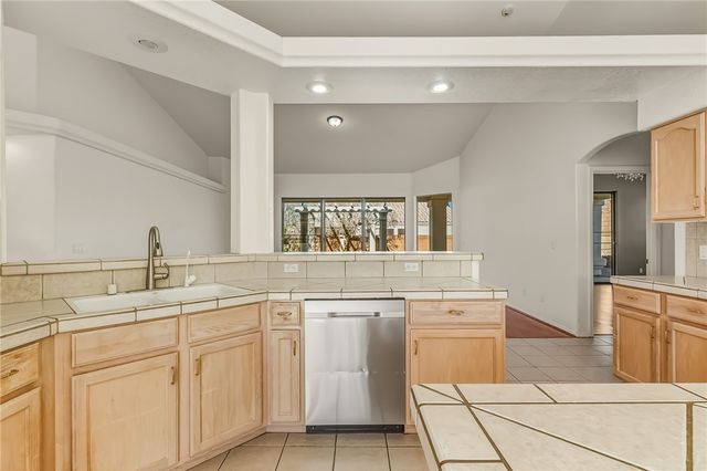 2985 Calle Del Oro, Bullhead City, AZ 86429