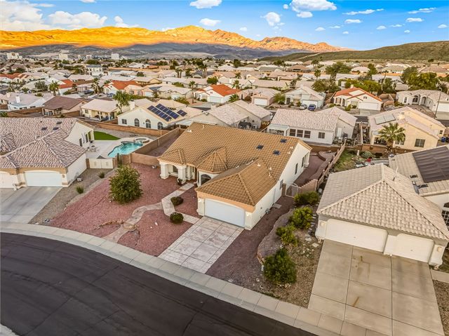 2985 Calle Del Oro, Bullhead City, AZ 86429
