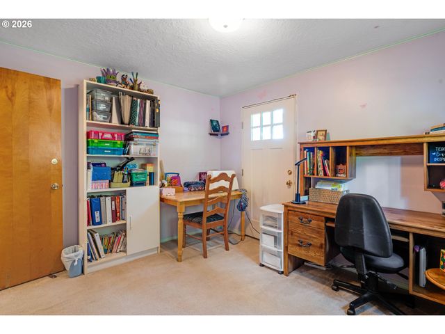 14075 Ne NORTH VALLEY Rd, Newberg, OR 97132