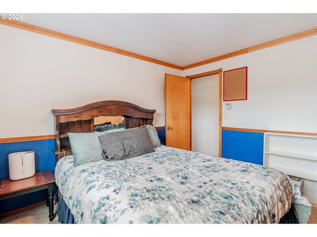 14075 Ne NORTH VALLEY Rd, Newberg, OR 97132