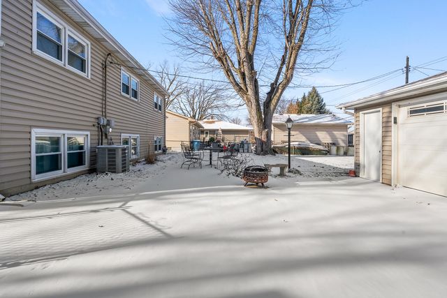 3519 45th Street, Highland, IN 46322