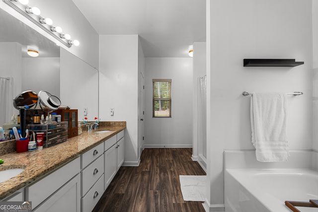 21 Sunny Point, Newnan, GA 30263