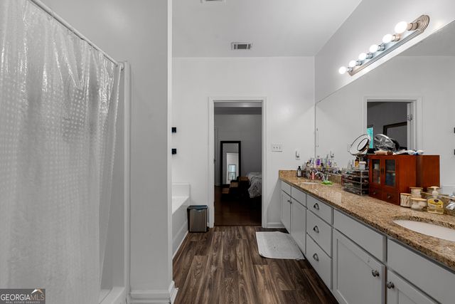 21 Sunny Point, Newnan, GA 30263