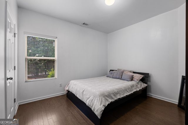 21 Sunny Point, Newnan, GA 30263