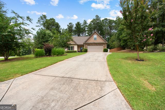 21 Sunny Point, Newnan, GA 30263