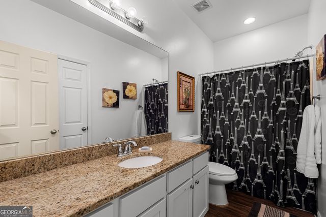 21 Sunny Point, Newnan, GA 30263