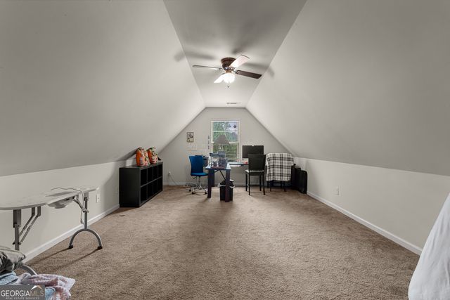 21 Sunny Point, Newnan, GA 30263
