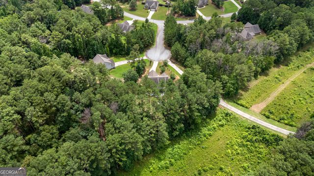 21 Sunny Point, Newnan, GA 30263