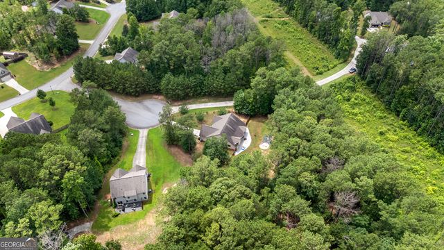 21 Sunny Point, Newnan, GA 30263