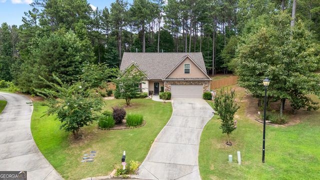 21 Sunny Point, Newnan, GA 30263