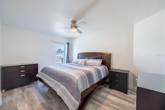 821 WHITE HERON BOULEVARD, Ruskin, FL 33570