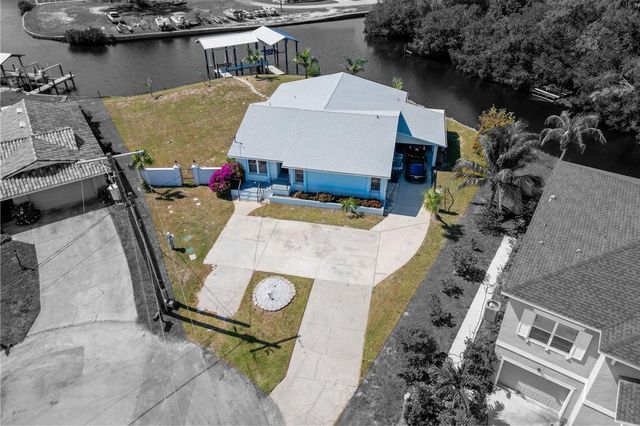 821 WHITE HERON BOULEVARD, Ruskin, FL 33570
