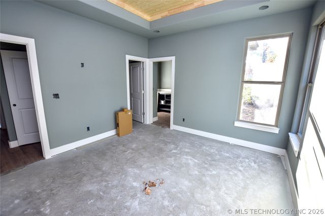 18835 W Hunters Court, Park Hill, OK 74451