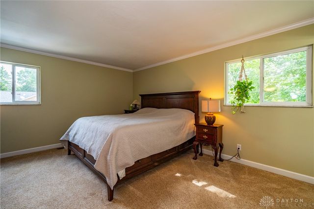 1210 Lomeda Lane, Beavercreek, OH 45434