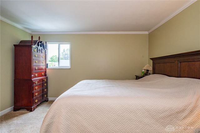 1210 Lomeda Lane, Beavercreek, OH 45434