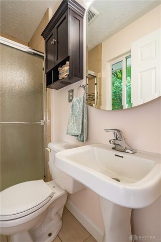1210 Lomeda Lane, Beavercreek, OH 45434