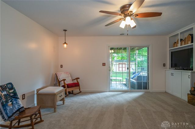 1210 Lomeda Lane, Beavercreek, OH 45434