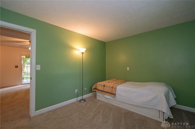 1210 Lomeda Lane, Beavercreek, OH 45434