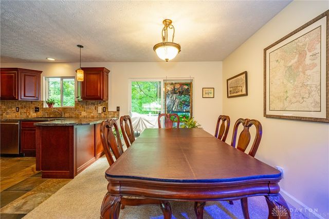 1210 Lomeda Lane, Beavercreek, OH 45434