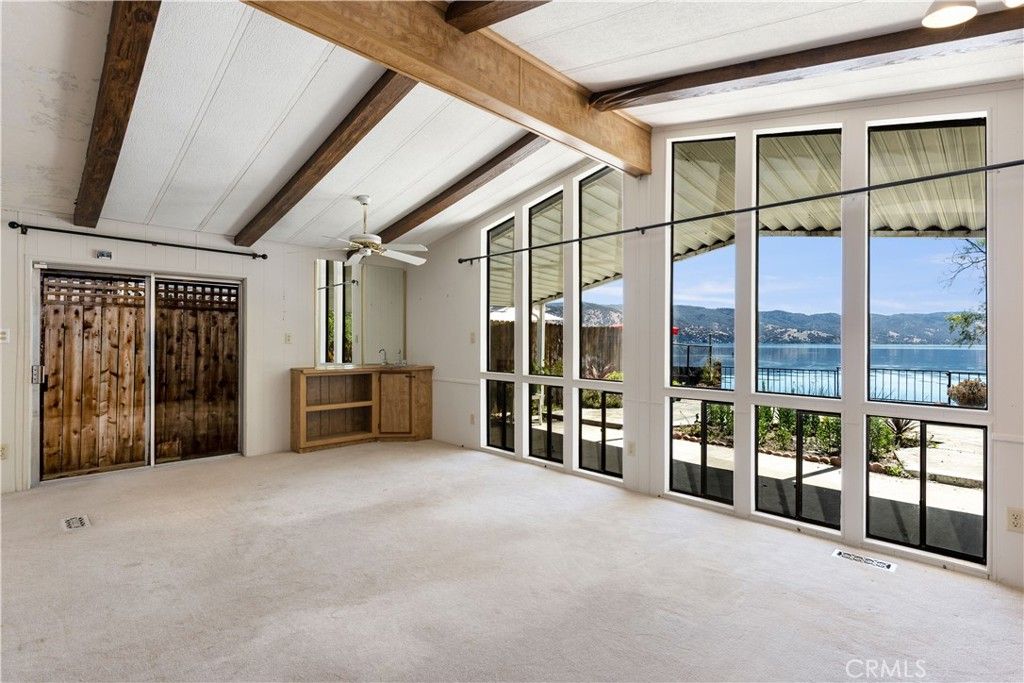 Image 12 of property listing at 5830 Robin Hill Drive 17, Lakeport, CA 95453