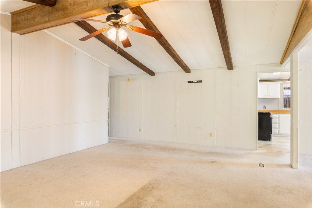 Image 6 of property listing at 5830 Robin Hill Drive 17, Lakeport, CA 95453