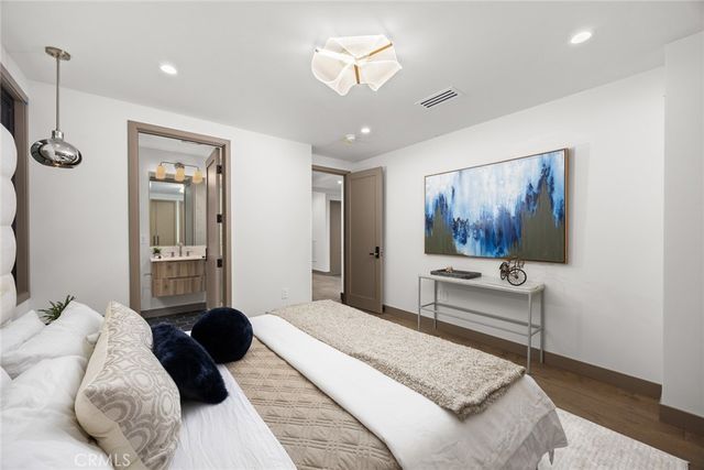4607 Alta Canyada, La Canada Flintridge, CA 91011