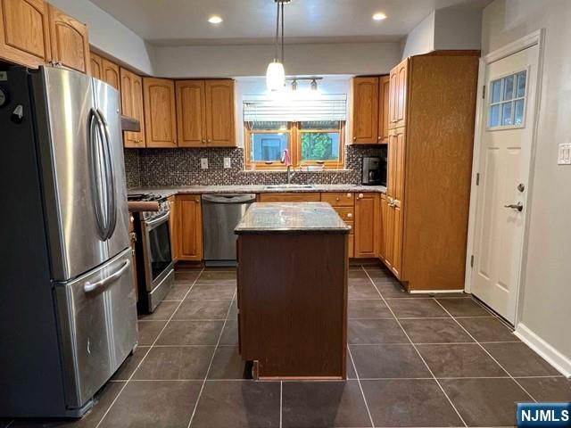 259 Westview Avenue, Fort Lee, NJ 07024