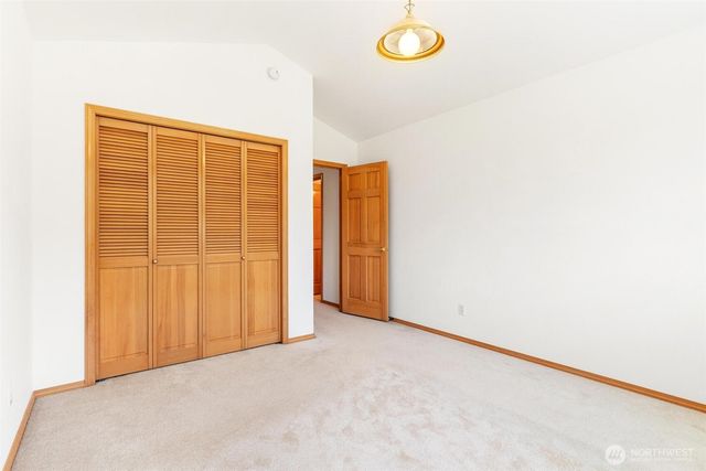 23215 37th Avenue NE, Arlington, WA 98223