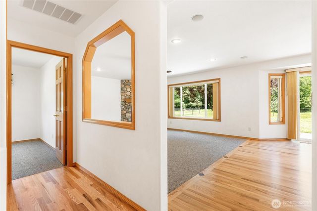 23215 37th Avenue NE, Arlington, WA 98223