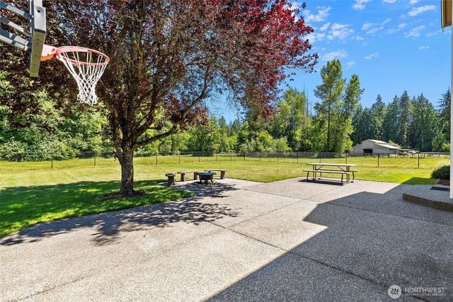 23215 37th Avenue NE, Arlington, WA 98223