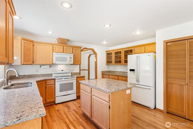 23215 37th Avenue NE, Arlington, WA 98223