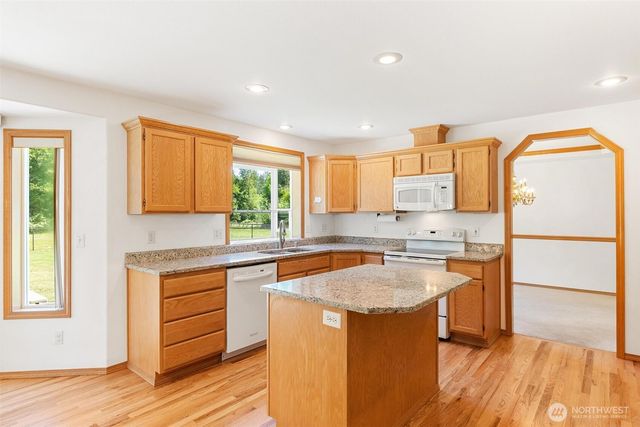 23215 37th Avenue NE, Arlington, WA 98223