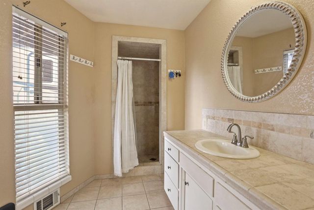 1631 N Johnson Rd, Turlock, CA 95382