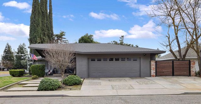 1631 N Johnson Rd, Turlock, CA 95382