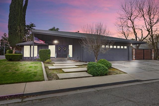 1631 N Johnson Rd, Turlock, CA 95382