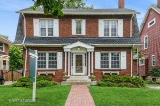 9547 S Longwood Drive, Chicago, IL 60643