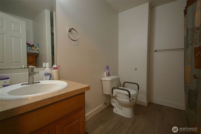 20000 Kuper Court SW, Centralia, WA 98531