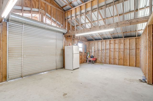 166 John Chisholm Road, Weatherford, TX 76087