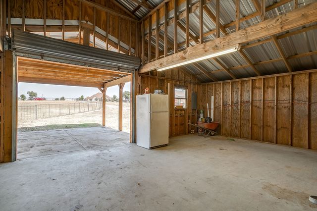 166 John Chisholm Road, Weatherford, TX 76087