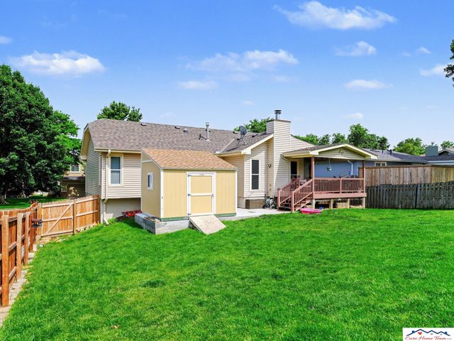 7728 S 70th Street, La Vista, NE 68128