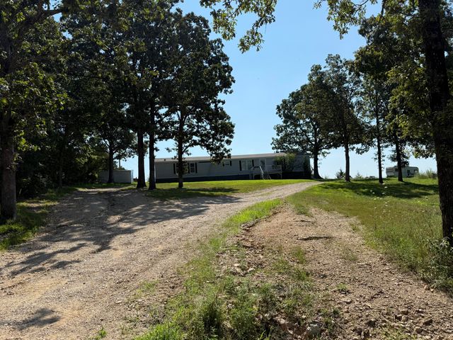1786 Co Rd 2030, Mountain View, MO 65548