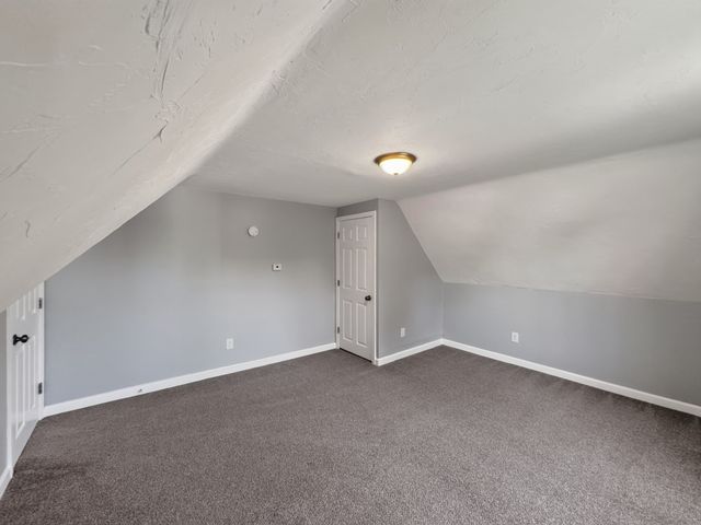 660 Pleasant St, Leicester, MA 01542