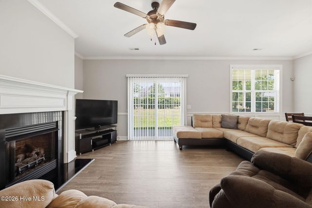 3512 Holman Way B, Greenville, NC 27834